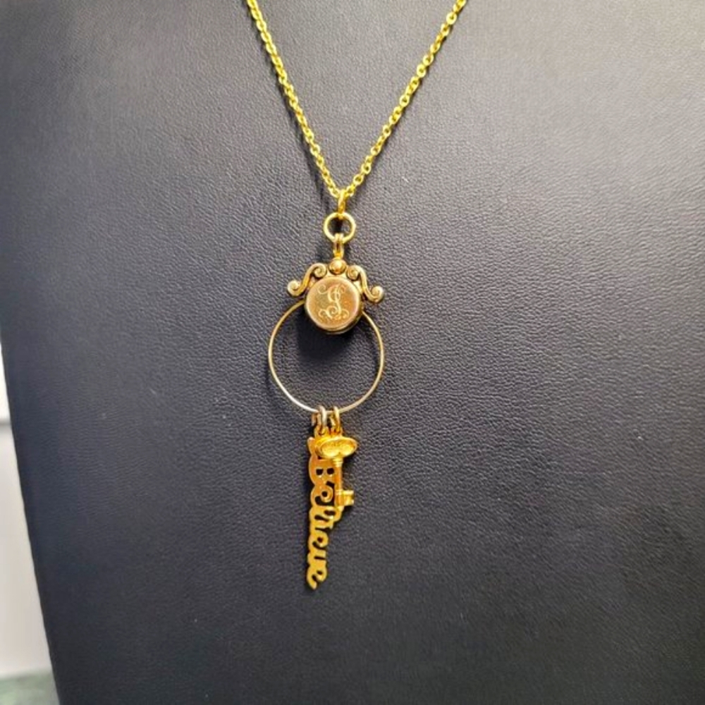 Vintage Gold Plated Believe Key Charm Necklace - Picture 7 of 10